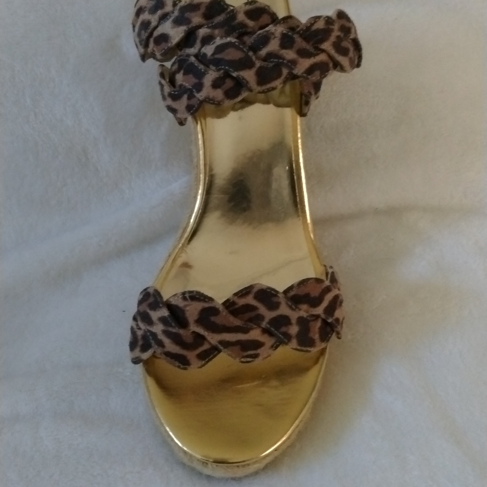 Sandals, size 8 - Picture 5 of 5